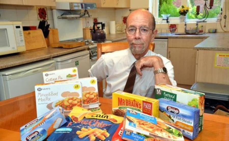 Τρώει μόνο junk food, καπνίζει και είναι υγιέστατος!