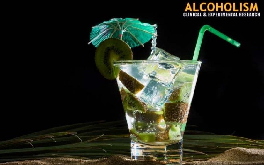 Γιατί δεν πρέπει να ανακατεύετε το αλκοόλ με ενεργειακά ποτά