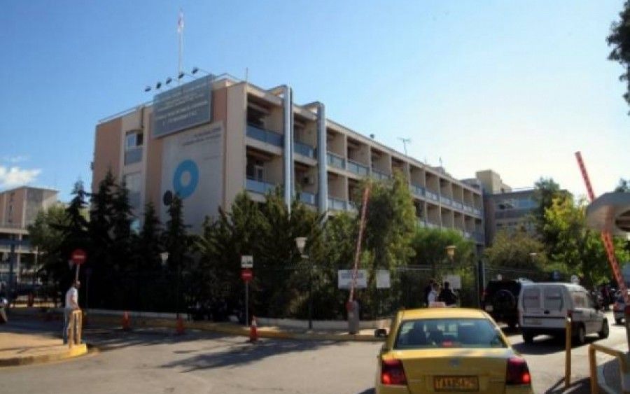 Δέσμευση Κοντοζαμάνη για λύση στα αντιρετροϊκά φάρμακα στο Γενικό Κρατικό