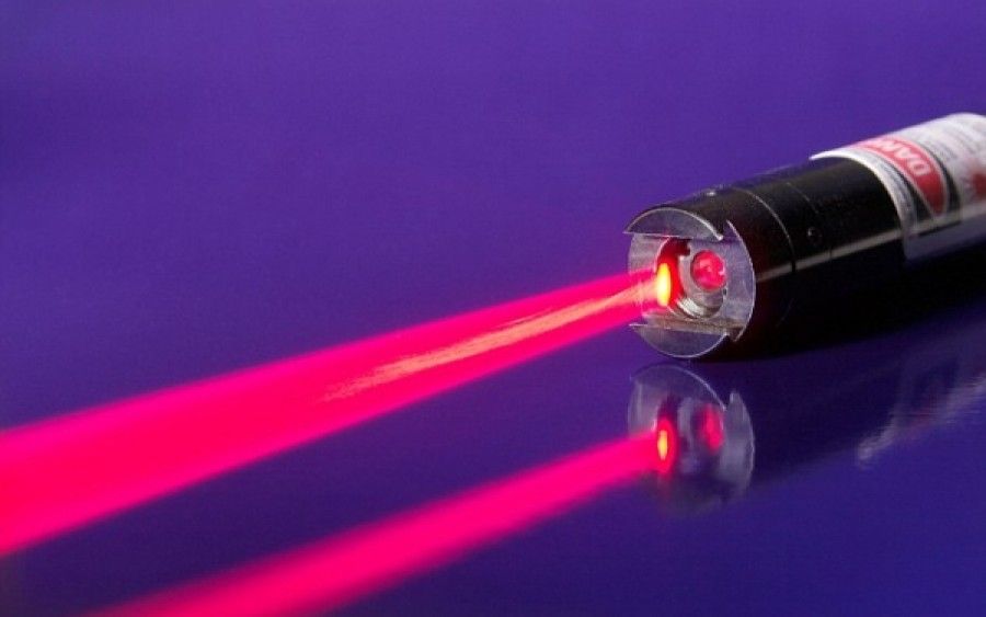 Προσοχή στα laser προειδοποιούν οι γιατροί