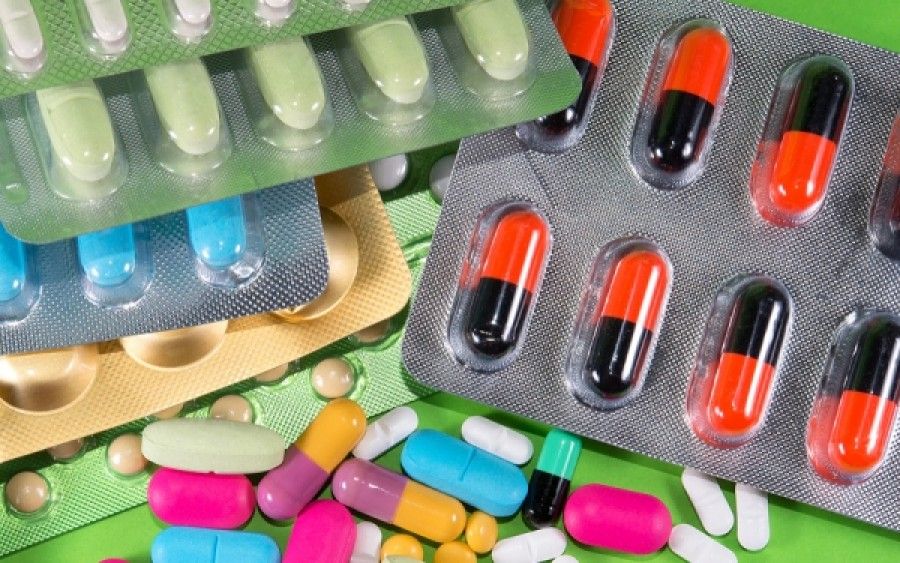 Τα 700 γενόσημα & η γενική ανακοστολόγηση: Δεν δέχονται μειώσεις οι φαρμακοβιομηχανίες