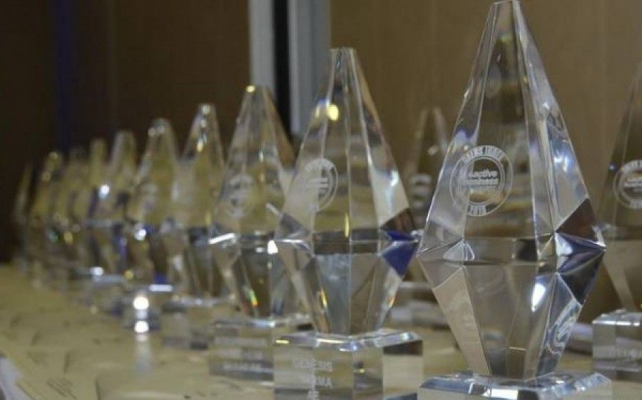 Ισχυρά μηνύματα προς την πολιτεία από τον τομέα του φαρμάκου στα βραβεία «Salus 2015»