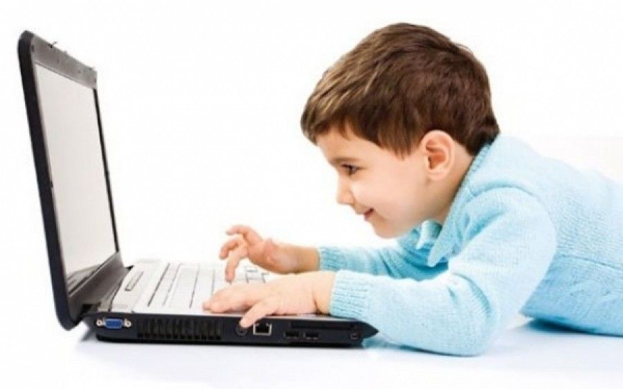 Η ΕΕ δρομολογεί την απαγόρευση χρήσης των social media σε παιδιά κάτω των 16 ετών