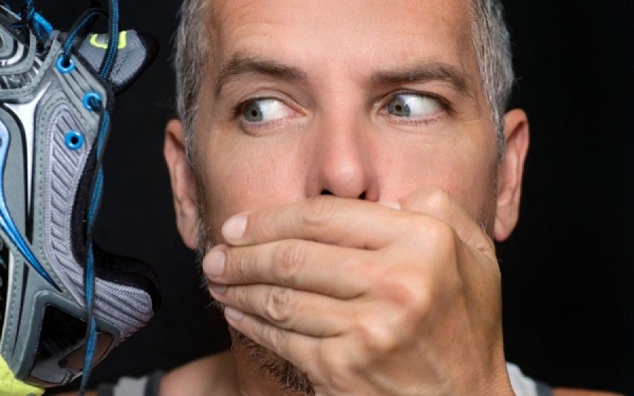 Tips για να μη μυρίζουν τα παπούτσια