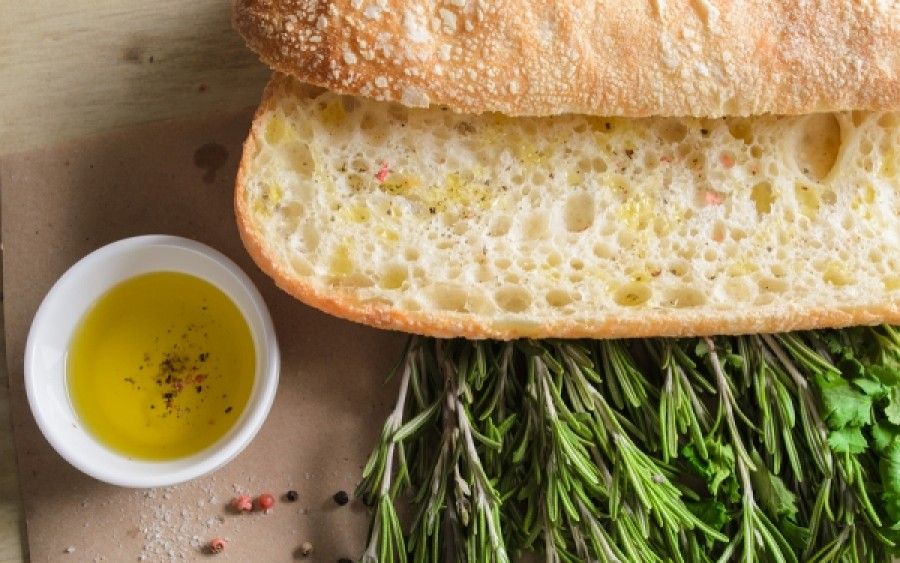 Ελαιόλαδο: Ποιες είναι οι ποικιλίες & πώς να επιλέξετε το καλύτερο