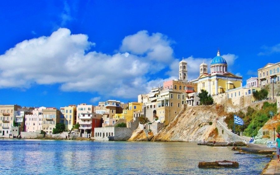 Η Vichy υποστηρίζει το μεγάλο αγώνα τριάθλου στη Σύρο