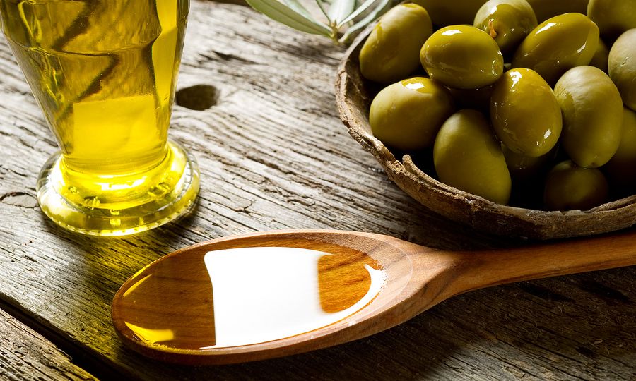 Ελαιόλαδο: Ένα πολύτιμο «όπλο» ενάντια στους πόνους περιόδου!