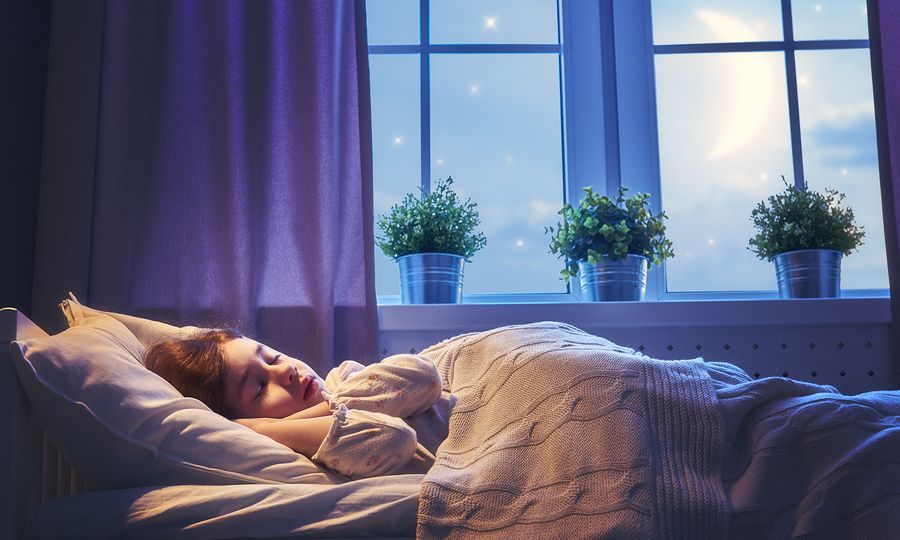 Τι ώρα πρέπει να κοιμούνται τα παιδιά για να μην γίνουν παχύσαρκα