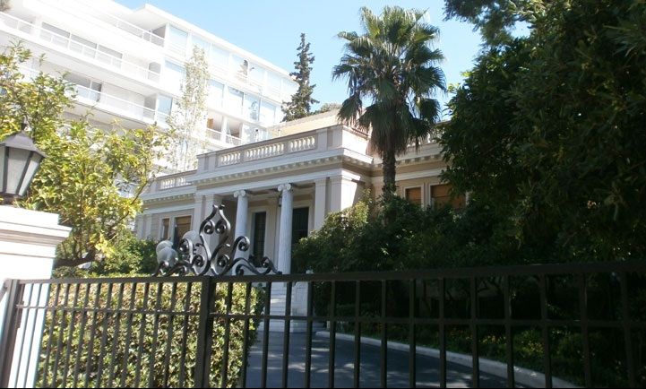 Συνάντηση Πολάκη με Αλέξη Τσίπρα στο Μαξίμου