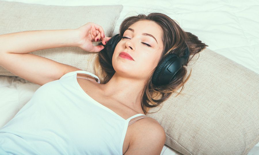 Πέντε τραγούδια για να κοιμηθείτε πιο εύκολα!