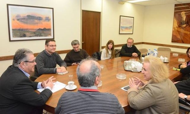ΕΙΝΑΠ: Ιδού το νέο ΕΣΥ - 17.200 γιατροί μετανάστες & 6.000 κενές θέσεις γιατρών