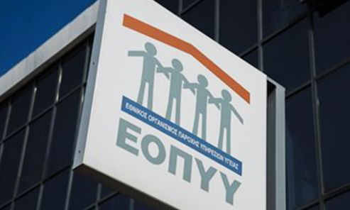 Οι ψυχιατρικές κλινικές στηρίζουν Μπερσίμη και «αδειάζουν» Οικονόμου για τις δηλώσεις περί clawback