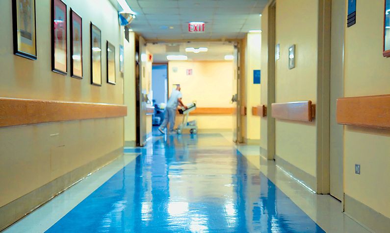 Χρεωστικά εκατ. ευρώ στα νοσοκομεία εξαιτίας της νοσηλείας ανασφάλιστων - Για ποια κάλυψη μιλάμε;