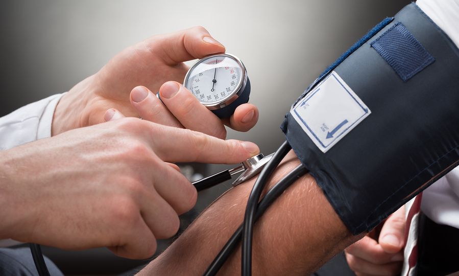 Ορθοστατική υπόταση: Για ποια ασθένεια αυξάνει τον κίνδυνο κατά 40%