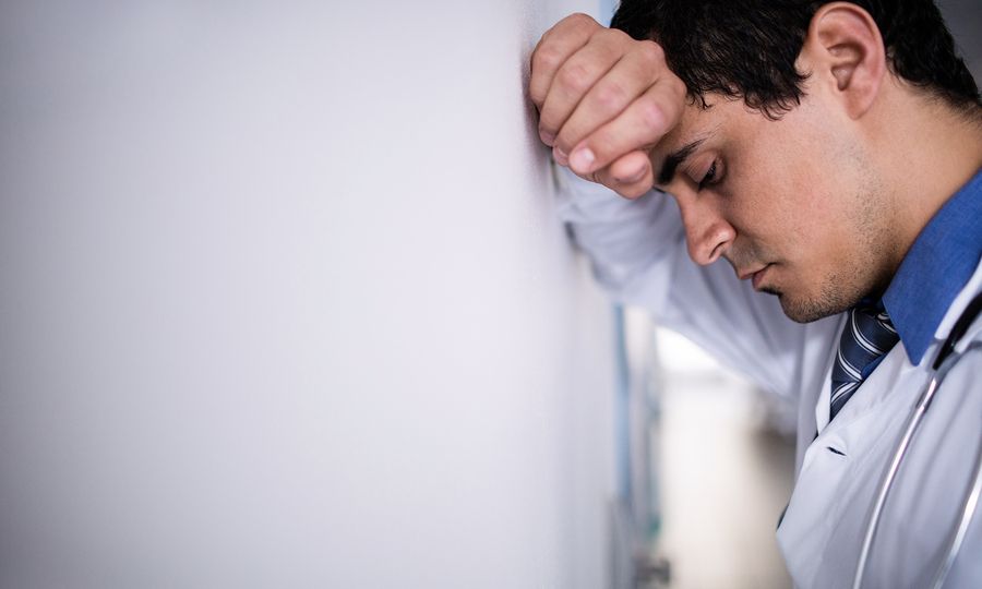 Οριακή η κατάσταση της υγείας με τους 2.500 απολυμένους - Τι ειπώθηκε στη Γ/Σ των γιατρών ΠΕΔΥ