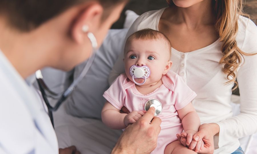Μηνιγγίτιδα Β: Η Αμερικανική Παιδιατρική Εταιρεία ζητά από τους γονείς να είναι καλά ενημερωμένοι