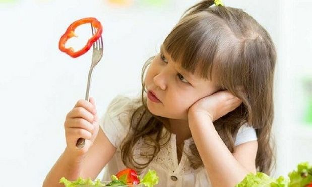Τι πρέπει να κάνω όταν το παιδί μου δεν τρώει κάποια φαγητά;