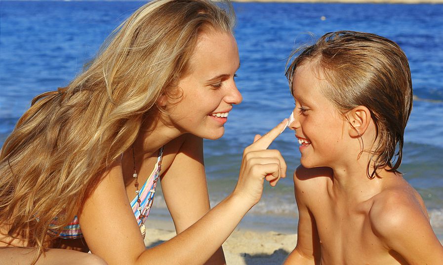 Αντηλιακό & δείκτης προστασίας: Τι πρέπει να γνωρίζετε