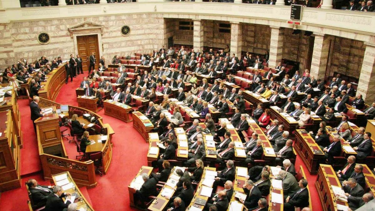 Το θέμα της ιλαράς στην Επιτροπή Κοινωνικών Υποθέσεων - Υπάρχει πρόβλημα δηλώνει ο Ξανθός