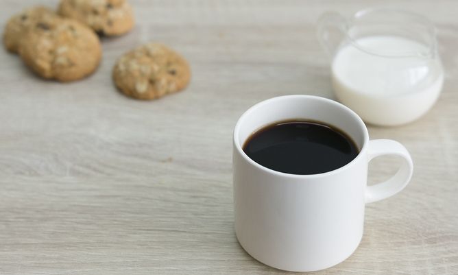 Τι πρέπει να προσθέτετε στον καφέ για να «ρίξετε» την πίεση