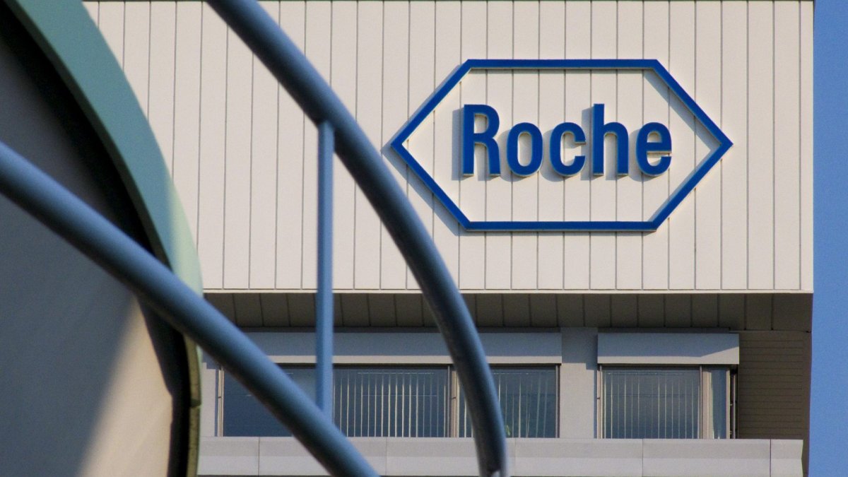 Υπόθεση Roche: Ο Ξανθός απορρίπτει το αίτημα για ένταξη του φαρμάκου στην αρνητική λίστα