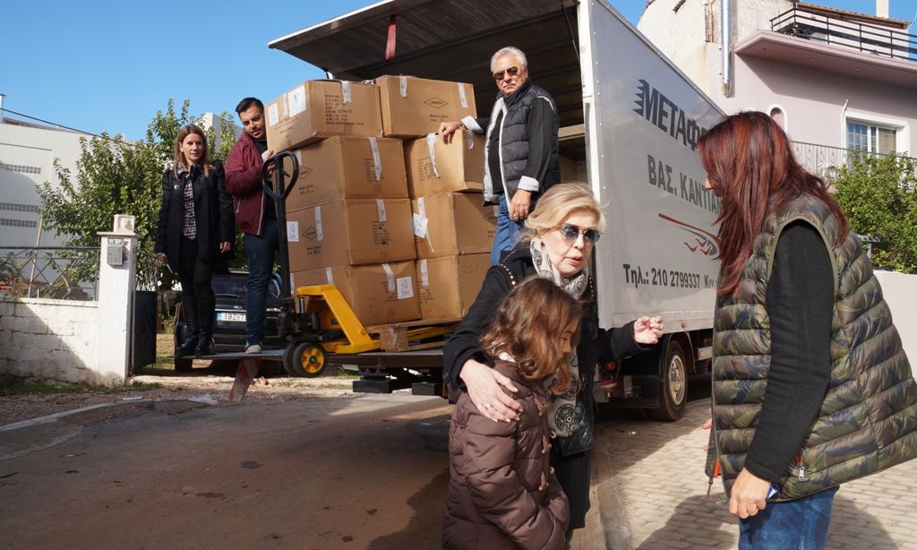 Ο Σύλλογος «ΕΛΠΙΔΑ» & το Ίδρυμα Βαρδινογιάννη κοντά στους πληγέντες της Μάνδρας