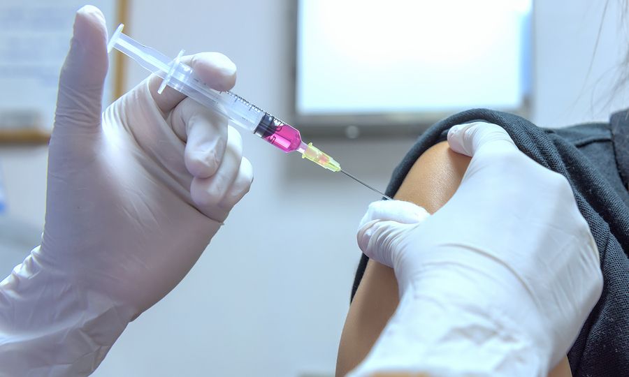 Σχεδόν το 30% των Ελλήνων δεν έχει εμβολιαστεί ποτέ - Τι δείχνει η έρευνα Hellas Health VII