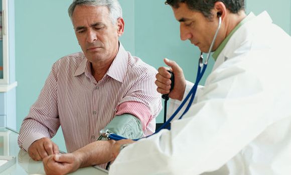 Υπέρταση: Το ελληνικό βότανο που βοηθά στη διαχείριση των συμπτωμάτων