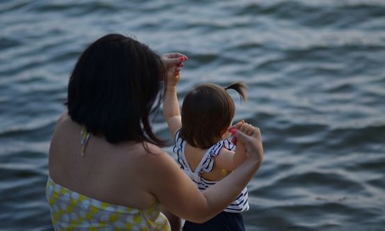 Το φαρμακείο των διακοπών: Πώς θα προστατευτείτε από εγκαύματα και μικροτραυματισμούς