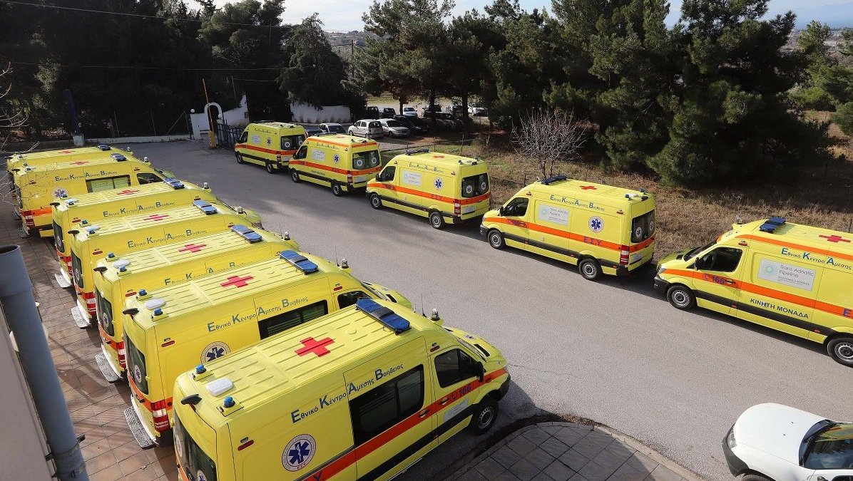 ΕΚΑΒ: Με 28 νέα ασθενοφόρα ενισχύονται τα παραρτήματα Πάτρας, Τρίπολης και Λαμίας