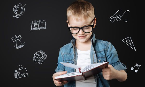 Μαθησιακές δυσκολίες παιδιού: Τι αφορούν και πότε πρέπει να απευθυνθούμε σε ειδικό;