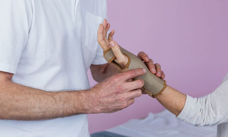 Προσλήψεις και επιδόματα ζητούν οι Φυσικοθεραπευτές