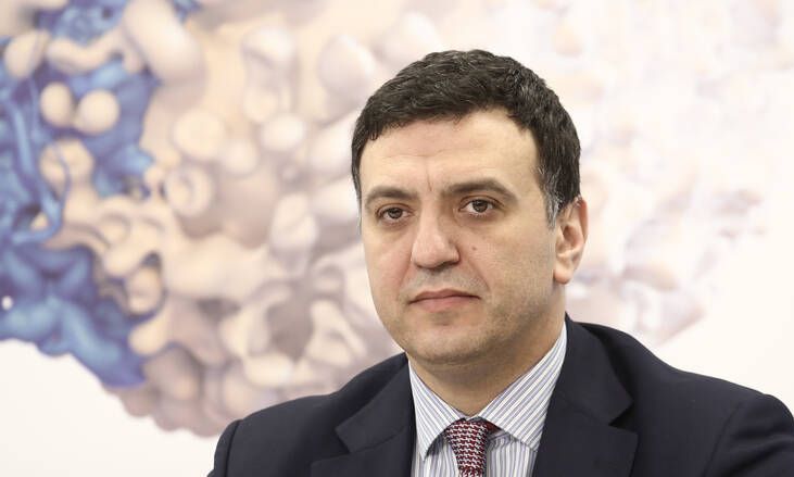 Αναστέλλονται οι άδειες σε όλες τις δομές υγείας με απόφαση Κικίλια
