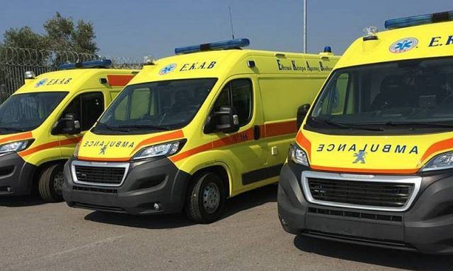 ΕΚΑΒ: Ενισχύονται με 30 ασθενοφόρα οι Περιφέρειες Πελοποννήσου Ηπείρου και Ιονίων Νήσων