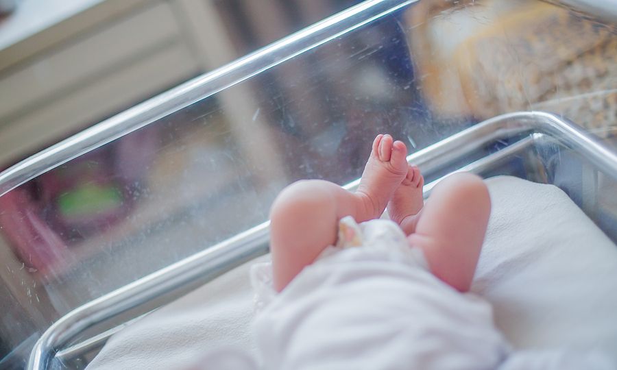 Καισαρική: Για ποιες λοιμώξεις αυξάνει τον κίνδυνο νοσηλείας των παιδιών