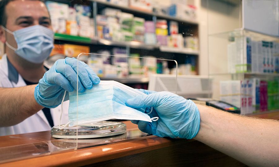 ΦΣΘ: Άδικες οι επιθέσεις κατά των φαρμακοποιών για τη δωρεάν διάθεση τεστ αυτοδιάγνωσης