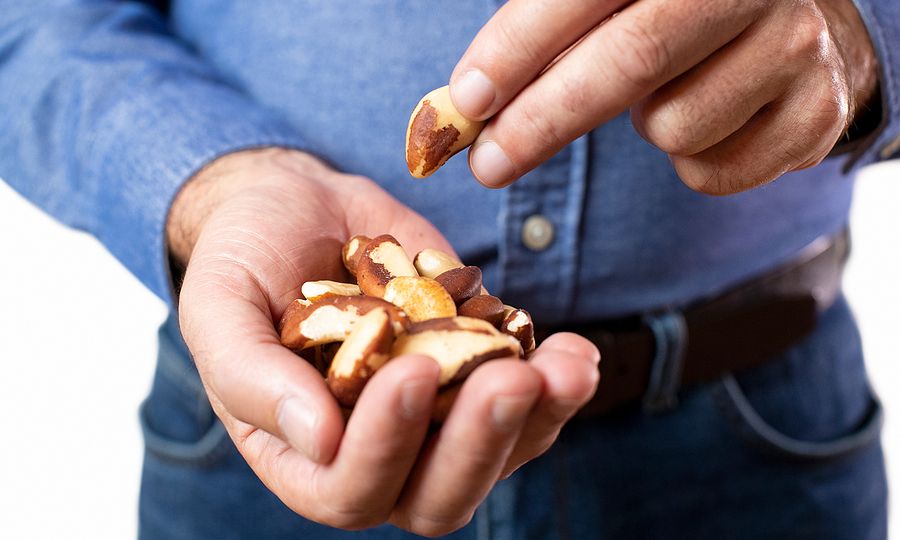 Γιατί οι άνδρες πρέπει να τρώνε περισσότερους ξηρούς καρπούς (video)
