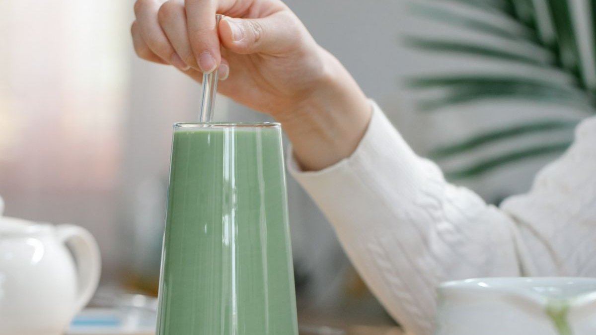 5 smoothies που θα αντικαταστήσουν επάξια το πρωινό σου