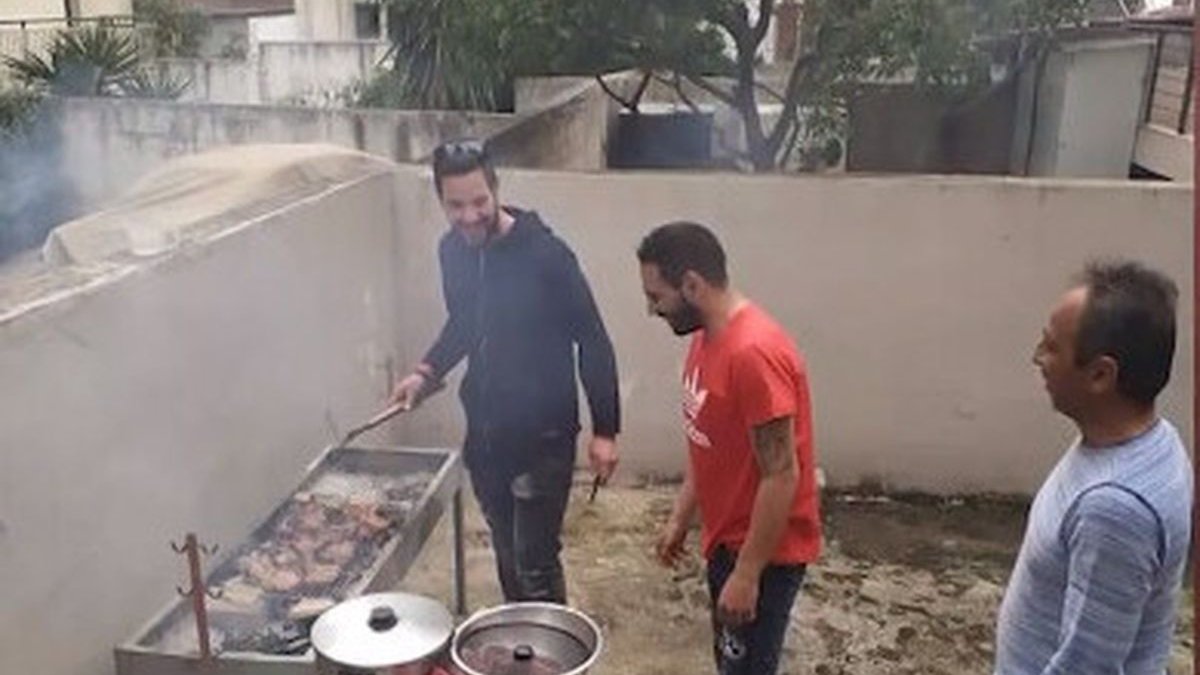 Μάνος Δασκαλάκης: 17 μέρες μετά τον θάνατο της Μαλένας σε μπάρμπεκιου -  «Είναι τρελός ο ψήστης