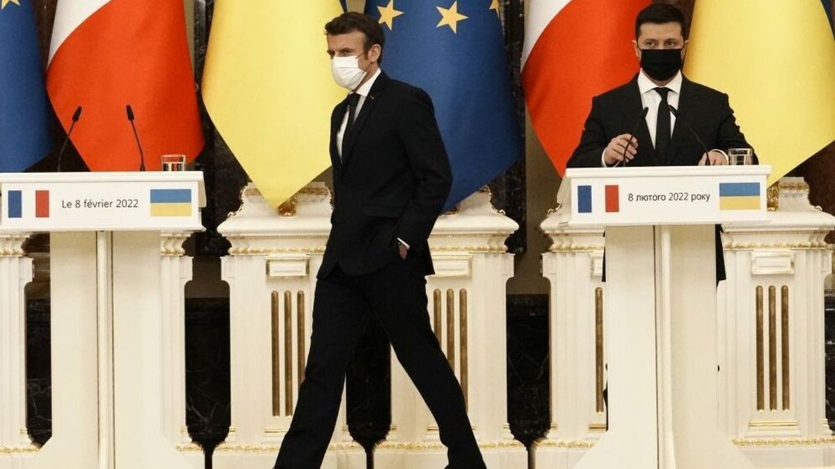 «Βόμβα» Ζελένσκι: «Ο Μακρόν μου ζήτησε να παραδώσω ουκρανικά εδάφη στη Ρωσία»