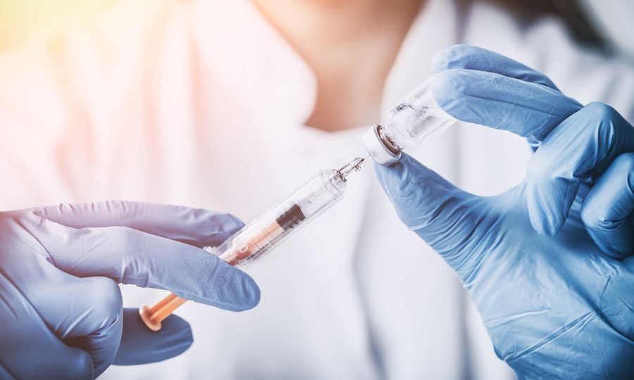 Αντιγριπικό εμβόλιο: Πόσο μειώνει τον κίνδυνο σοβαρής λοίμωξης από κορονοϊό