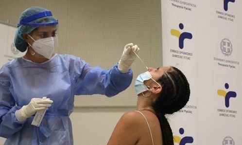 Covid-19: Τι «έδειξαν» τα rapid tests που πραγματοποιήθηκαν από τον ΕΟΔΥ την Κυριακή