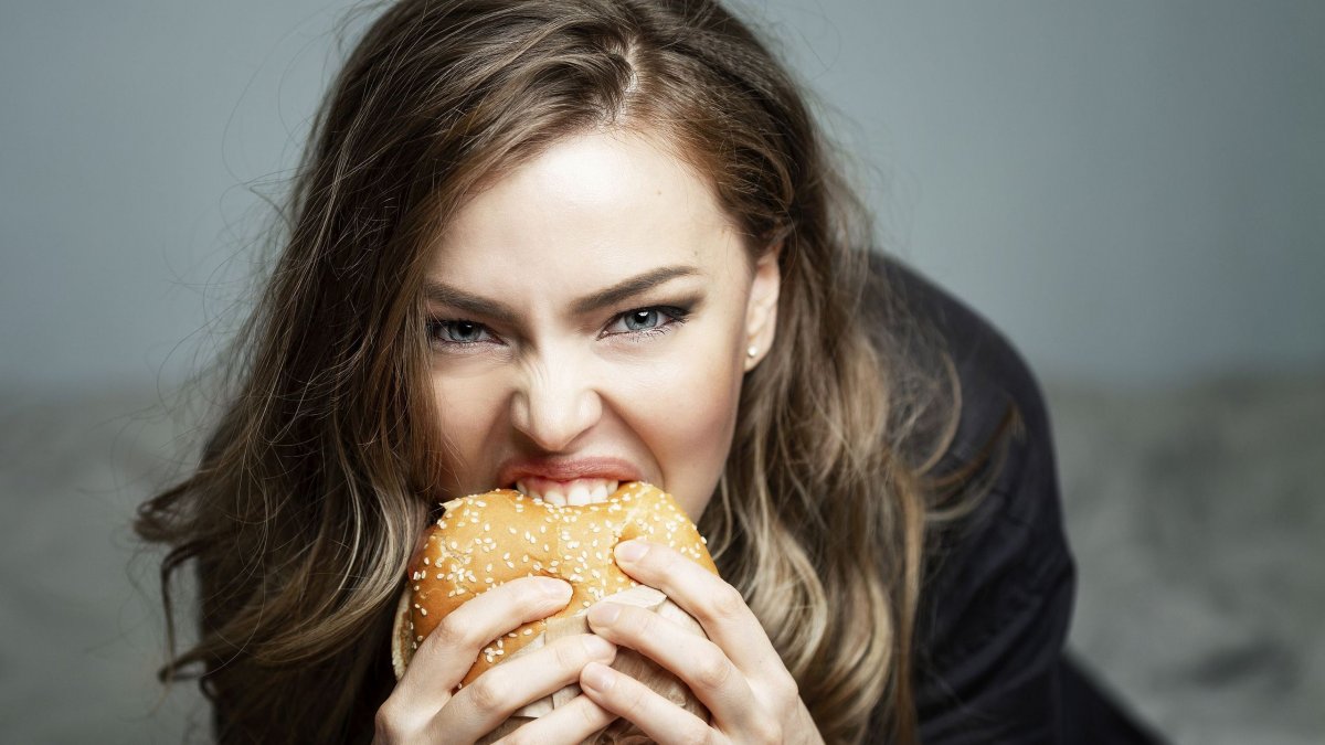 Φαινόμενο "hangry": Γιατί πρέπει να τρώμε όταν πεινάμε