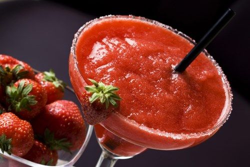 bigstock-Strawberry-Daiquiri-Cocktail-43135618