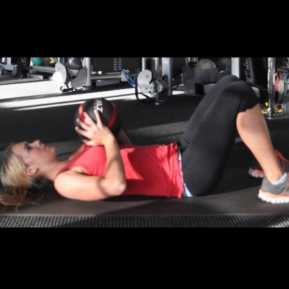 202a2.-chest-pass-a-700x700