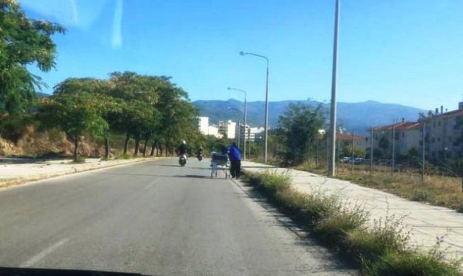 xanthi asthenoforo krevati