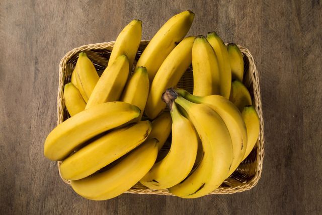 bigstock A Banch Of Bananas And A Slice 114329459