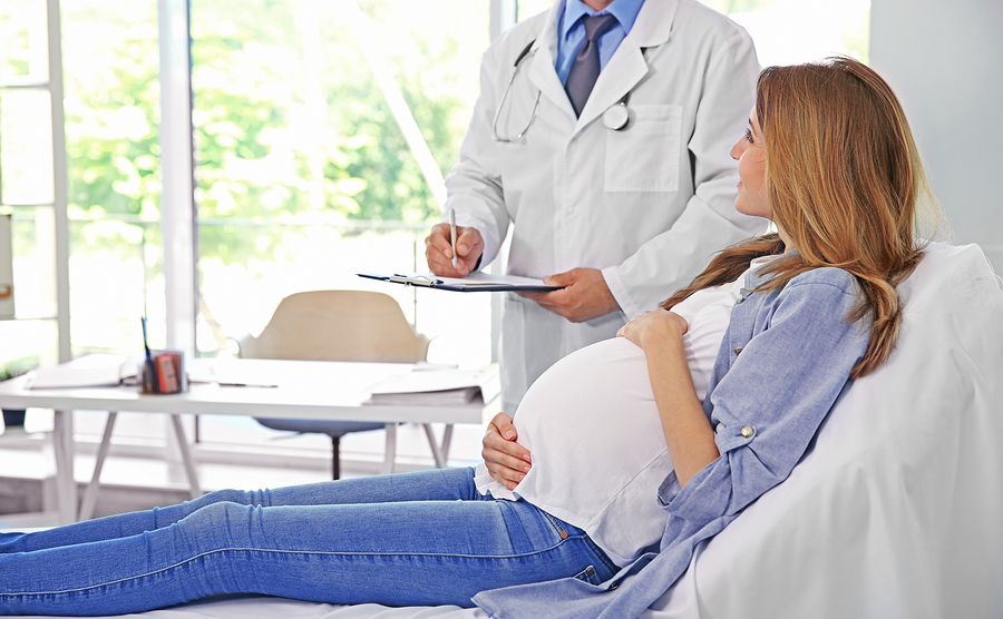 bigstock Pregnant young woman visiting 142703798