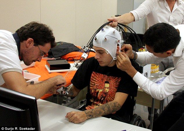 3B19D88100000578 4005594 The team trialled the technology with six paraplegic patients wh m 15 1481038686450