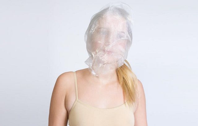 8 photos that show the realities of anxiety ss2